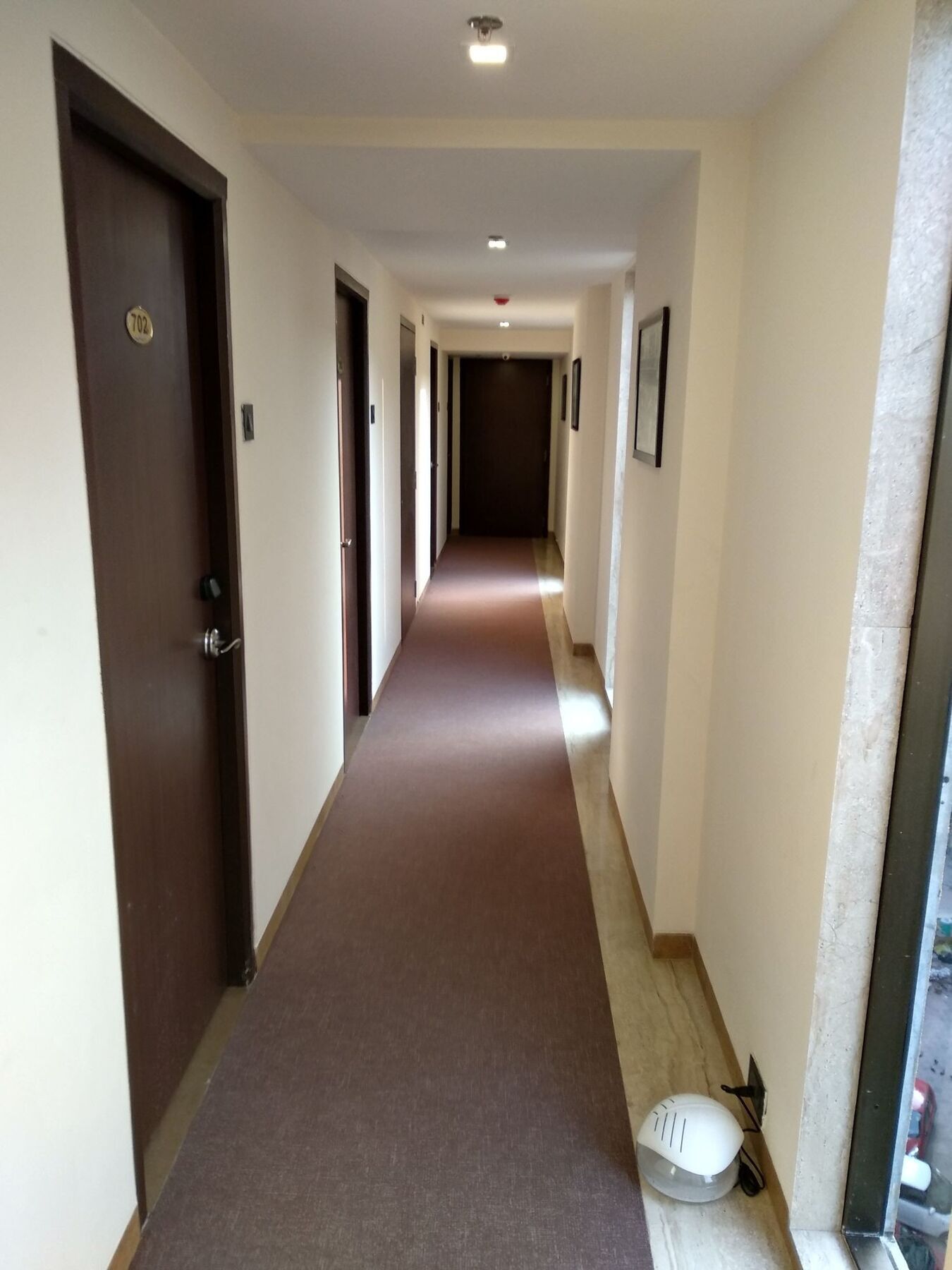 Hotel Mumbai House Andheri East, Mumbai Ngoại thất bức ảnh